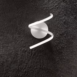 Collezione Nest LA LAMPADA CHE TI COCCOLA Applique realizzata in metallo verniciato bianco, questa applique è caratterizzata  ...