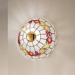 Collezione Madreperla MADREPERLA: LUCE E BELLEZZA CHE SI FONDONO IN ARMONIA! La Plafoniera in Madreperla è una raffinata comb ...