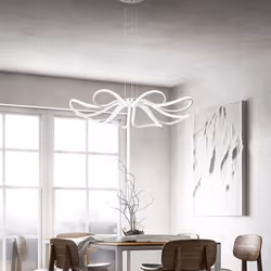 Collezione Blossom LA LAMPADA CHE PORTA LA PRIMAVERA NEI TUOI AMBIENTI Sospenione in metallo bianco con diffusori in silicone ...