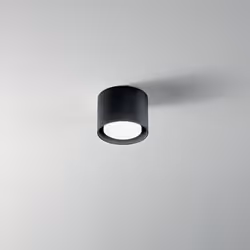 Collezione Geo LA LAMPADA GEOMETRICA Plafoniera in alluminio verniciato nero con design moderno e lineare è perfetta per illu ...