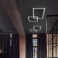 Collezione Cross LA LAMPADA CHE FA DA DESIGN Plafoniera in alluminio verniciato nero con una forma quadrata e da una struttur ...