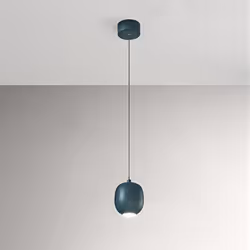 Collezione Bullet LA LUCE CHE COLPISCE NEL SEGNO Sospensione a LED a forma di goccia, in metallo petrolio, con interni bianch ...
