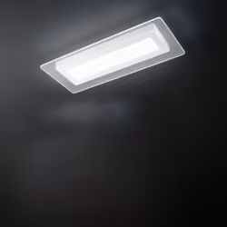 Collezione Bend LA LUCE CHE SI PIEGA AL TUO STILE Plafoniera con telaio in metallo verniciato a polvere di colore bianco opac ...