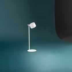 Collezione Kosmo IL DESIGN INCONTRA LA PRATICITA' Lampada da tavolo ricaricabile in metallo e alluminio con testina in plasti ...