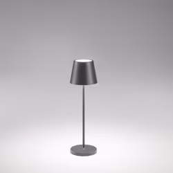 Collezione Diva UNA LUCE SENZA LIMITI Lampada da tavolo ricaricabile a batterie in alluminio pressofuso verniciato a polvere ...