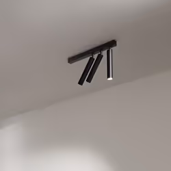 Collezione Bambù INDIRIZZA LA TUA LUCE Plafoniera in metallo e alluminio nero opaco Led 3x10W 2985LM 3000K L46 x D.4,2 x H.23 ...