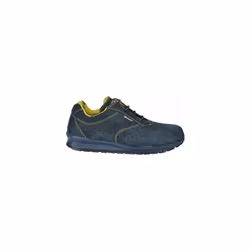 La scarpa sportiva di sicurezza Cofra Guerin S1P SRC nella taglia 44 è la combinazione perfetta tra comfort e protezione per ...