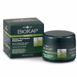 Bios Line BioKap è una maschera nutriente per capelli secchi e sfibrati, che dona luminosità e morbidezza.