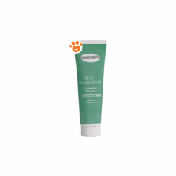 Una linea completa di 8 Shampoo + 1 Balsamo a base di estratti naturali specifici per ogni tipologia di cute e manto. E grazi ...