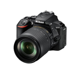 Nikon D5600 + AF-S DX 18-105mm G ED VR + 8GB SD Kit fotocamere SLR 24,2 MP CMOS 6000 x 4000 Pixel Nero