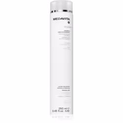 Combatti efficacemente l'eccessiva produzione di sebo e ripristina l'equilibrio al cuoio capelluto! Lo shampoo per cuoi capel ...