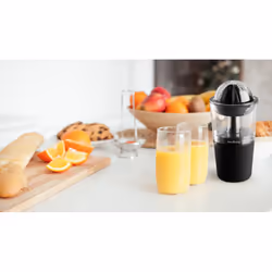 Innoliving Spremiagrumi Ricaricabile Senza Fili INN-694 - Recipiente da 250ml, Ricarica con USB-C, Batteria da 1500mAh, 20 Minuti di Autonomia, Parti Lavabili in Lavastoviglie, Cordless