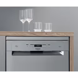 Hotpoint Ariston Lavastoviglie a libera installazione HFC 3C26 CW X - Vista aggiuntiva 8