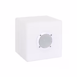 lampada led, 7 colori, autoparlante bluetooth, cavo usb e telecomando a distanza inclusi. per uso interno ed esterno ip44