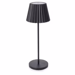 Con la lampada Artika di Bizzotto illumina la tua stanza o scrivania. Dal design elegante si adatta all'interno o all'estero  ...