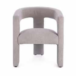 Sedia con braccioli Arabella ghiaccio di Bizzotto è una poltroncina di design con struttura in legno. Rivestimento in 100% po ...