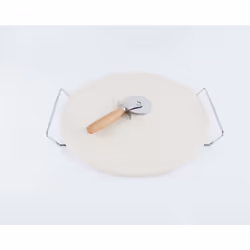 La Pizza al Barbecue? Da oggi si può! Cuocere la pizza al barbecue ti sembra insolito o troppo pieno di incognite? Da oggi no ...