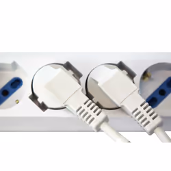Techly Multipresa 5 Posti Italiana Bipasso con 2 Prese USB (IUPS-PCP-LC2U) - Vista aggiuntiva 6