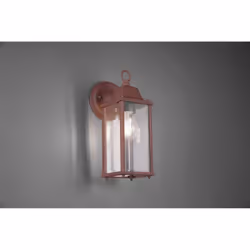 L'applique da parete OLONA di Trio Lighting è composta da una struttura a forma di lanterna realizzata in alluminio pressofus ...