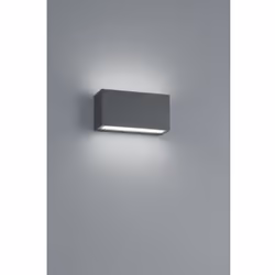 L'applique TAY di Trio Lighting presenta una struttura rettangolare in alluminio pressofuso finitura antracite con doppio Led ...