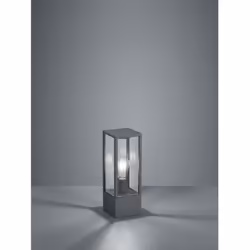 Il paletto da terra GARONNE di Trio Lighting è composto da una struttura squadrata in alluminio pressofuso di colore antracit ...