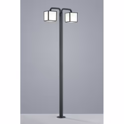 Il palo da terra CUBANGO di Trio Lighting è realizzato in alluminio pressofuso di colore antracite e doppio diffusore in plas ...