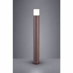Il palo da esterno HOOSIC di Trio Lighting presenta una struttura cilindrica in alluminio pressofuso finitura ruggine e diffu ...