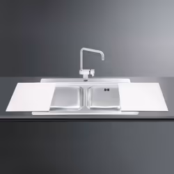 Lavello Smeg LI92B 90x50 cm 2 vasche con vetro bianco Il lavello Smeg LI92B è un elegante e funzionale elemento da cucina, pr ...