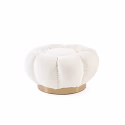 Pouff floreale bianco Il pouff floreale bianco è un complemento d'arredo elegante e versatile, perfetto per arricchire il tuo ...