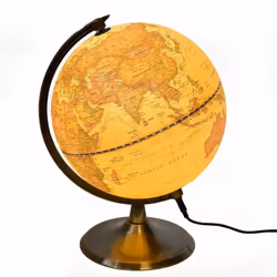 Il prodotto descritto è un mappamondo dotato di una base e illuminato da una luce LED, concepito per la decorazione d'interni ...