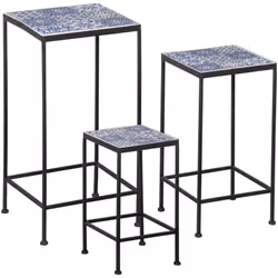 Descrizione: Aggiungi stile e spazio alla tua casa con questo interessante piedistallo per piante metallico. Il set di portap ...