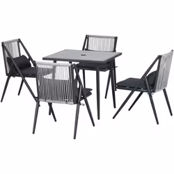 Descrizione: Vuoi organizzare pranzi e cene nei tuoi spazi esterni? Scegli il nostro set tavolo da giardino con sedie Outsunn ...