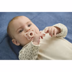 Chicco PhysioForma Mini Soft Ciuccio notturno Ortodontico Silicone Trasparente - Vista aggiuntiva 3