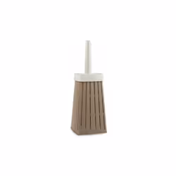 ECOPLAST SCOPINO DOGA CAPPUCCINODimensioni: Cm 14,3 x 14,3 x 39 hColore: CAPPUCCINOL’oggetto più semplice diventa anche un el ...