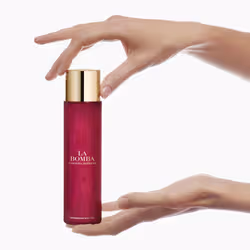 Carolina Herrera La Bomba Shimmering Body Oil 150 ml - Vista aggiuntiva 3