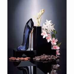 Carolina Herrera Good Girl 150ml Eau de Parfum Donna - Vista aggiuntiva 7