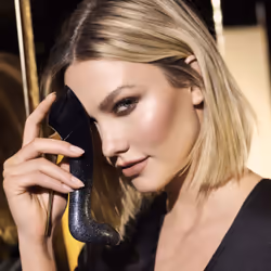 Carolina Herrera Good Girl Suprême Eau de Parfum 50ml - Vista aggiuntiva 5