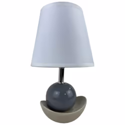 Se volete dare un tocco di originalità alla vostra casa, lo farete con la lampada da tavolo in ceramica grigia Noela 15 x 25  ...