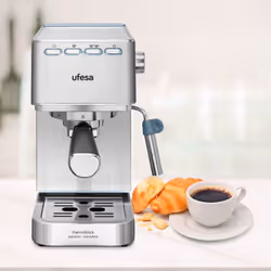 Ufesa CE8020 Manuale Macchina per espresso 1,4 L