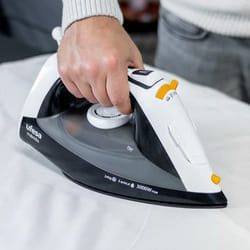Ufesa PV3650 Mérida Ferro da stiro a secco e a vapore Piastra in Ceramica 3000 W Nero, Bianco