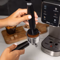 Ufesa Arona Automatica/Manuale Macchina per espresso 1 L - Vista aggiuntiva 5