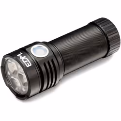 Flusso leggero di 3300lm per una gamma luminosa di 200m Autonomie de Media potencia 2.5 horas Garanzia 2 anni. 6500K 30W 3300 ...