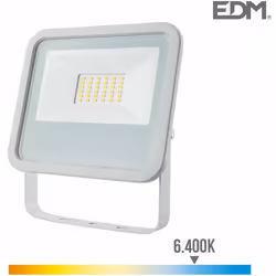 Faretto a led white 30w 2100lm 6400k luce fredda. ip65 misure: 15,8x2,9x13,5cm (larghezza/profondità/altezza) 25000h 220/240v ...