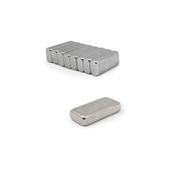 Magnete al neodimio 13x7x2mm