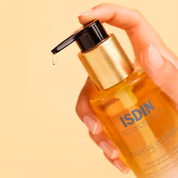 Isdin Isdinceutics Essential Clean Detergente Viso 200ml - Vista aggiuntiva 4