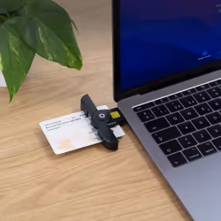 TooQ TQR-3011B lettore di card readers USB tipo-C Nero - Vista aggiuntiva 6