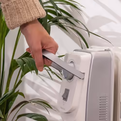 Cecotec 05888 stufetta elettrica Interno Bianco 2000 W Riscaldatore ambiente elettrico a olio - Vista aggiuntiva 5