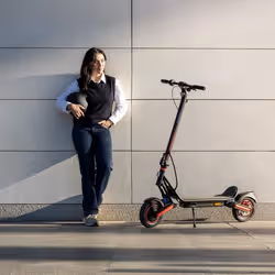 Cecotec Bongo D40 XL Suspension Connected scooter elettrico 0 seduta(e) 25 km/h 800 W Nero - Vista aggiuntiva 4