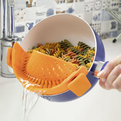 Innovagoods - IG814991 Pastrainer Scolapasta in Silicone, Multicolore