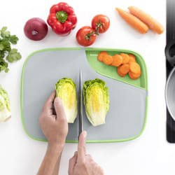 Innovagoods - Tagliere reversibile multifunzionale ® Reblok, con 2 superfici di taglio, 1 superficie di lavoro e 1 contenitore per rifiuti, robusto e